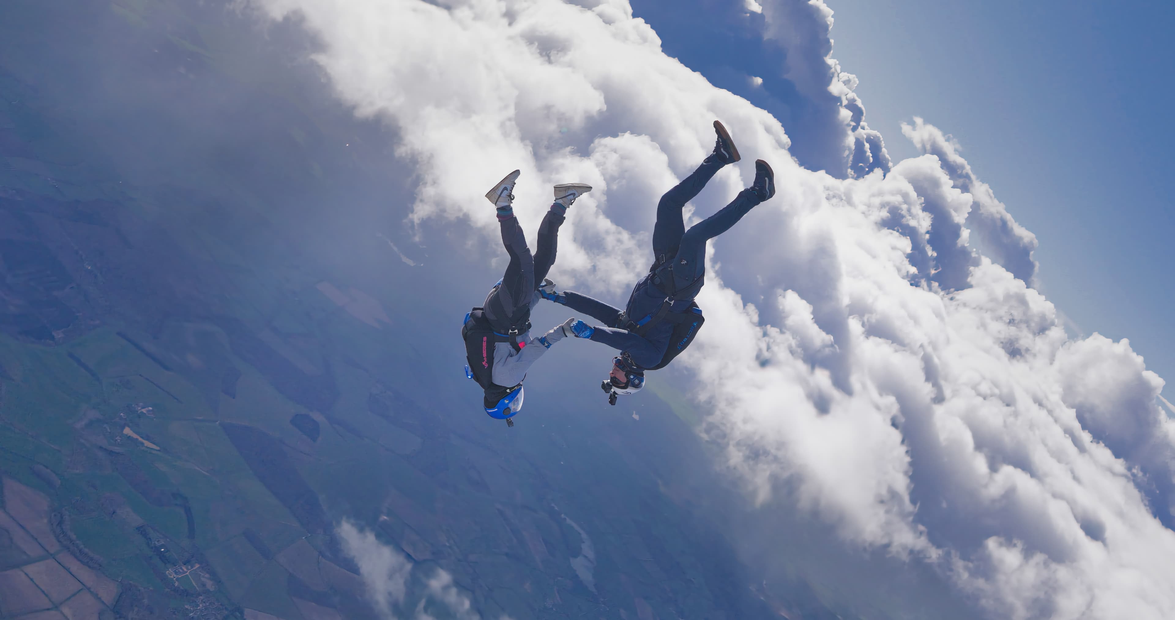 Freefall exit — Emily Yash